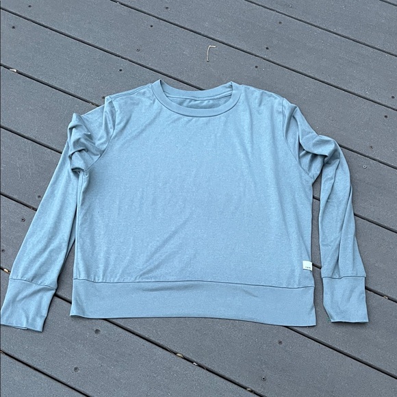 Vuori Women’s Daydream Crew Smoke Blue Heather size M - Picture 1 of 5